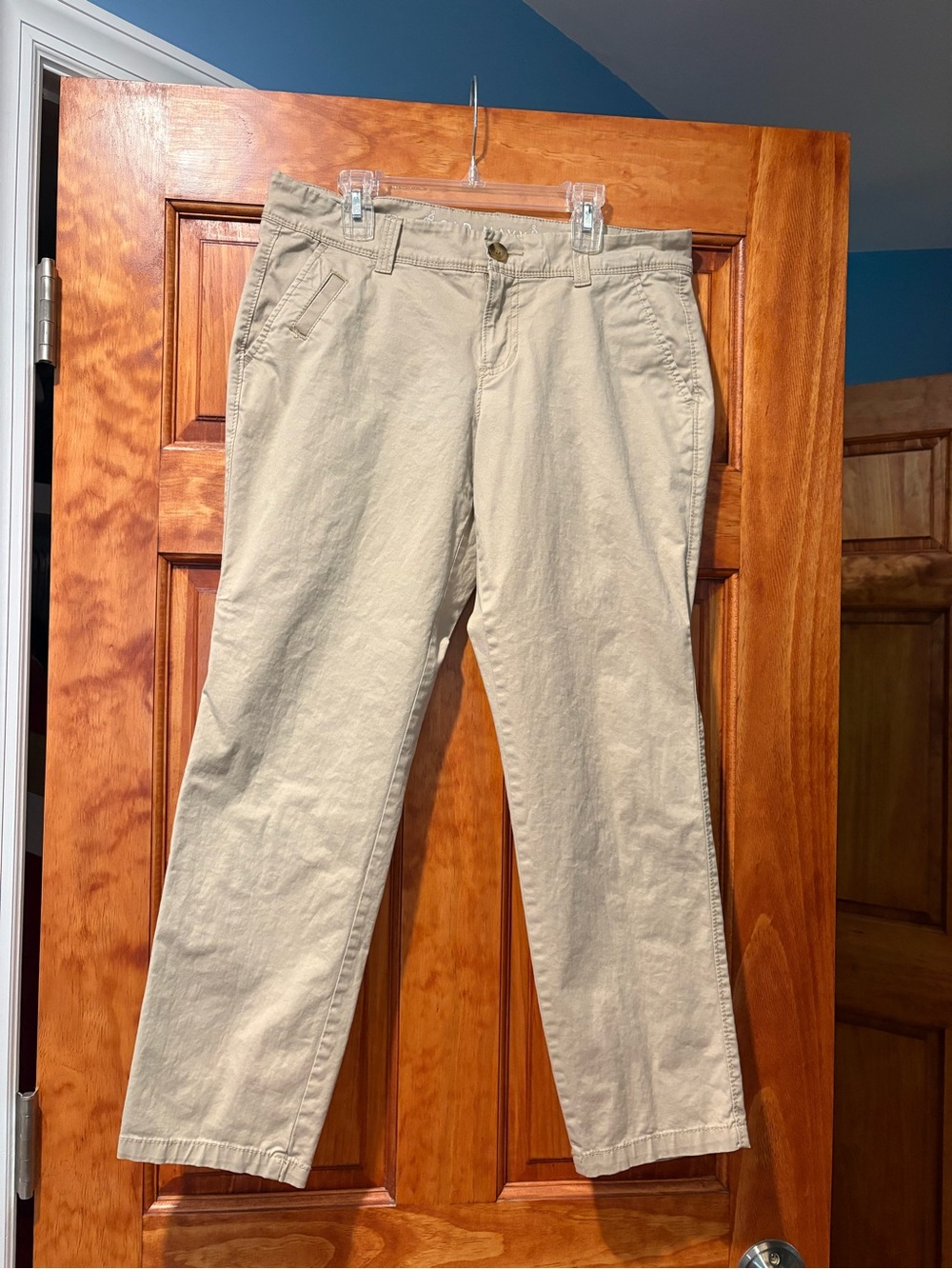 Old Navy Women’s Khaki Straight-Leg Chinos - Light Beige